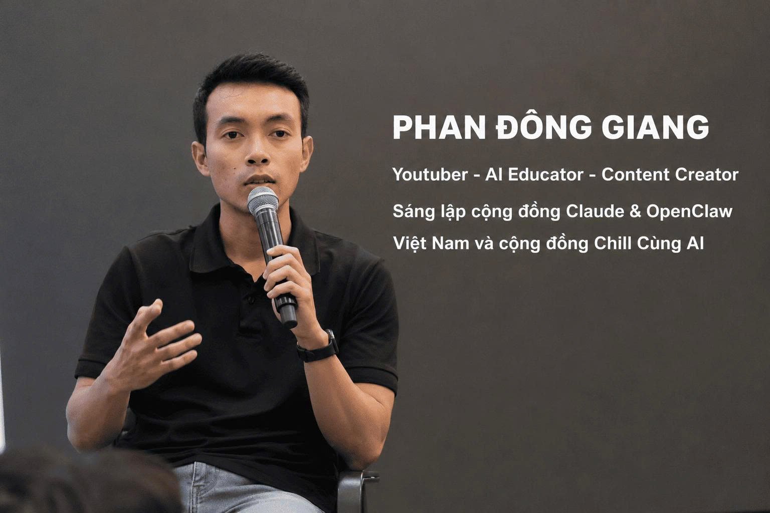 Phan Đông Giang chia sẻ tại sự kiện cộng đồng AI